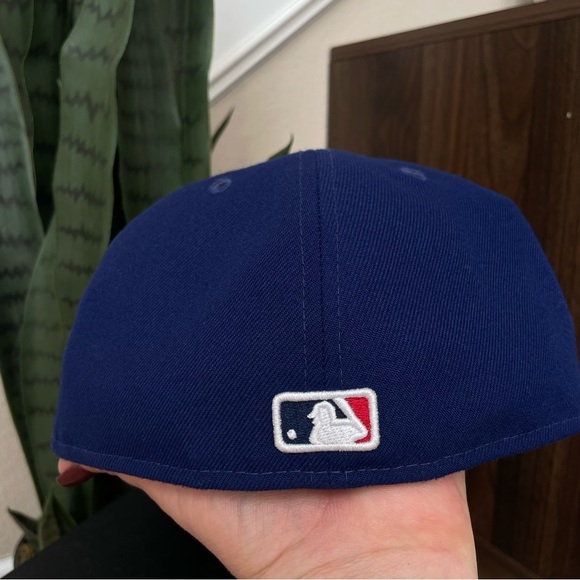 New Era Los Angeles Dodgers royal blue and white baseball cap World Series 2018 - Picture 4 of 6